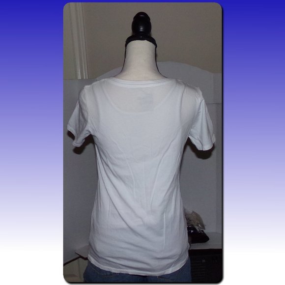 BOGO! Nike V-Neck T-Shirt {L5} - Picture 3 of 3